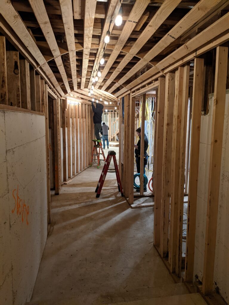 PXL_20221129_180230482